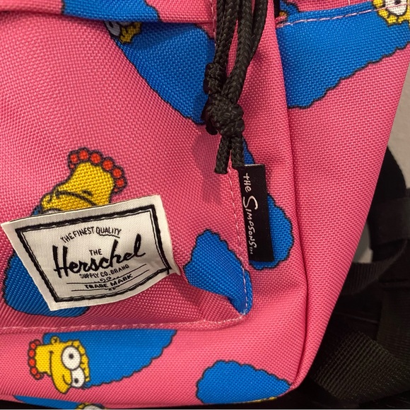 New Herschel Marge Simpson (The Simpsons) Mini Backpack – Pink - Picture 4 of 12